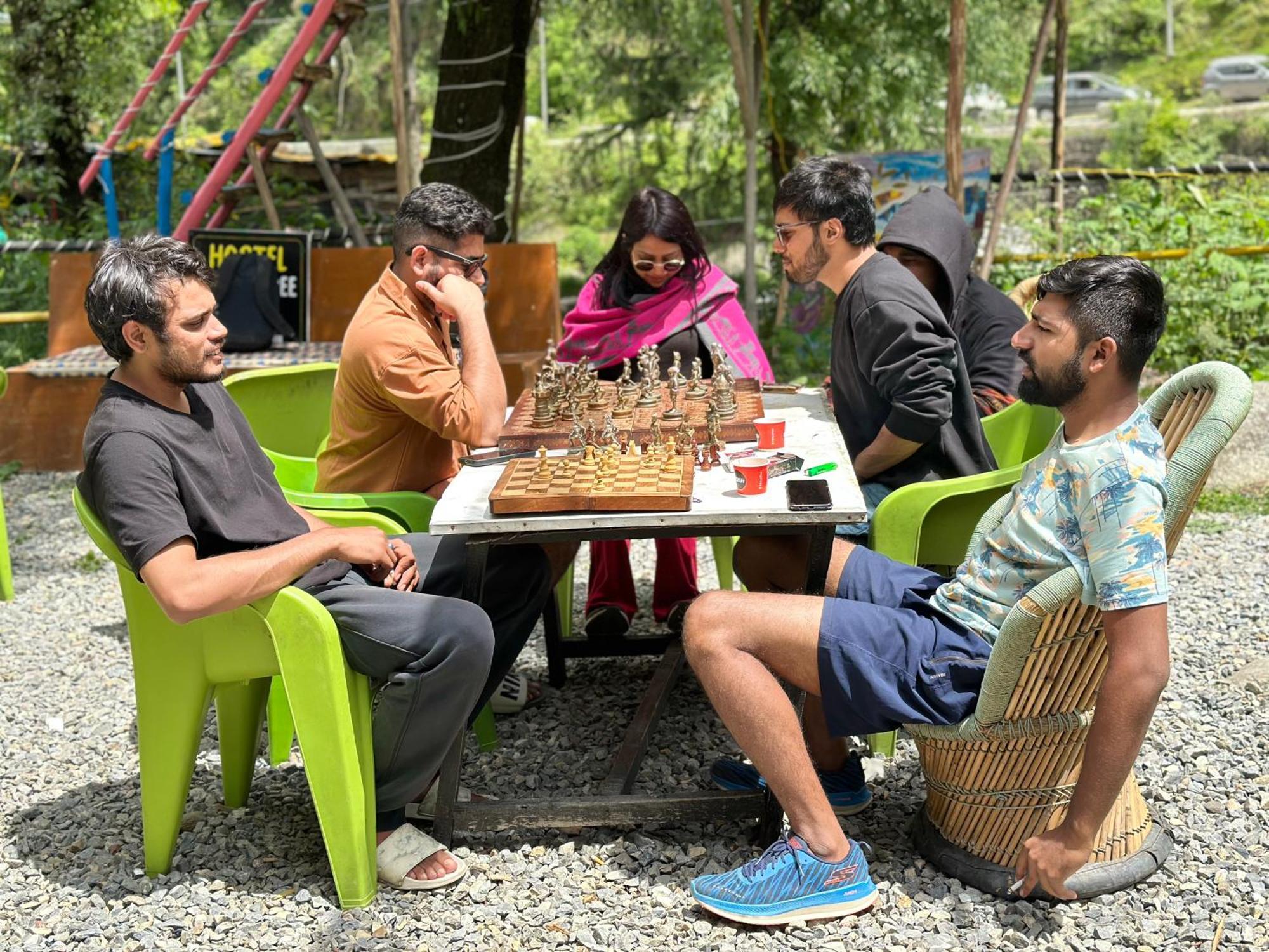 Hostel 360 Degree, Jibhi Buitenkant foto