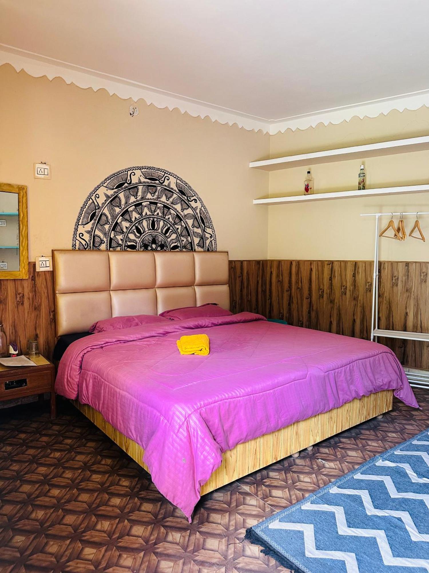 Hostel 360 Degree, Jibhi Buitenkant foto